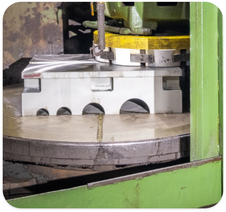 Reciprocating Surface Grinders, Large Capacity CNC Milling